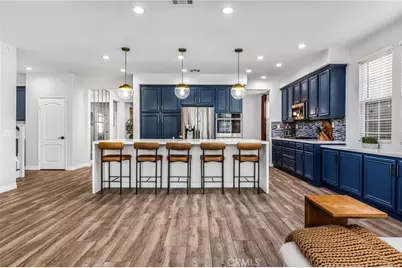 30193 Trois Valley Street, Murrieta, CA 92563 - Photo 8