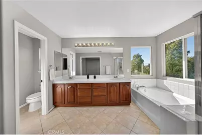 39340 Majestic Circle, Murrieta, CA 92563 - Photo 44