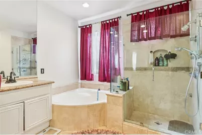 30 Villa Valtelena, Lake Elsinore, CA 92532 - Photo 14