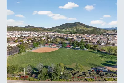 33134 Celadon Avenue, Winchester, CA 92596 - Photo 44