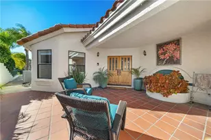 30181 Swan Point, Canyon Lake, CA 92587 - Photo 6