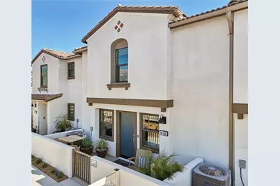 16204 Lumia Way, Fontana, CA 92336 - Photo 2