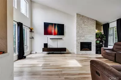 29344 Via Frontera, Murrieta, CA 92563 - Photo 14