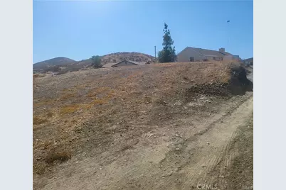 1 Circle Drive, Menifee, CA 92587 - Photo 2