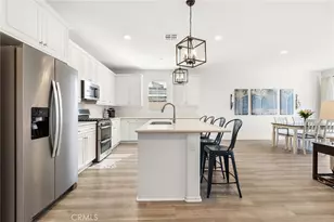 30783 Mossy Bend Ln, Murrieta, CA 92563 - Photo 8