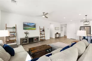 30783 Mossy Bend Ln, Murrieta, CA 92563 - Photo 4