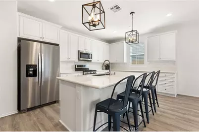 30783 Mossy Bend Lane, Murrieta, CA 92563 - Photo 6