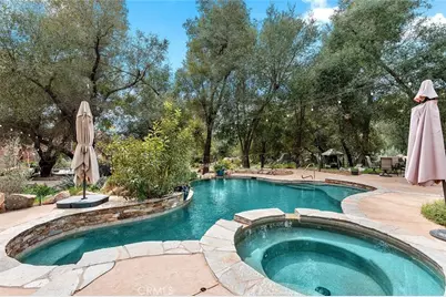 39455 Avenida La Cresta, Murrieta, CA 92562 - Photo 28