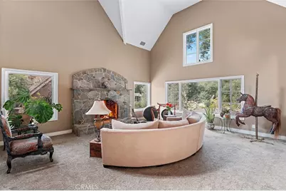 39455 Avenida La Cresta, Murrieta, CA 92562 - Photo 10