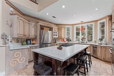 39455 Avenida La Cresta, Murrieta, CA 92562 - Photo 16