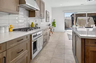 32441 Toyon Rd, Temecula, CA 92591 - Photo 18