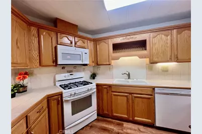 30615 Arenga Palm, Homeland, CA 92548 - Photo 10