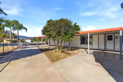 43833 Acacia, Hemet, CA 92544 - Photo 6