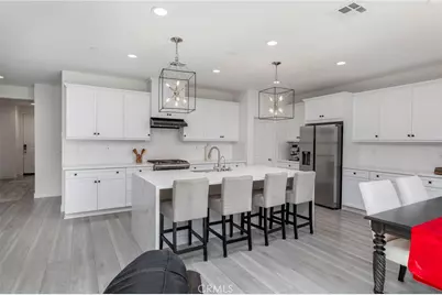 2227 Melogold Way, Corona, CA 92883 - Photo 10