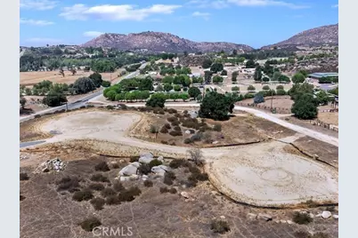 38662 E Benton Road, Temecula, CA 92592 - Photo 4