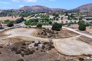 38662 E Benton Rd, Temecula, CA 92592 - Photo 4