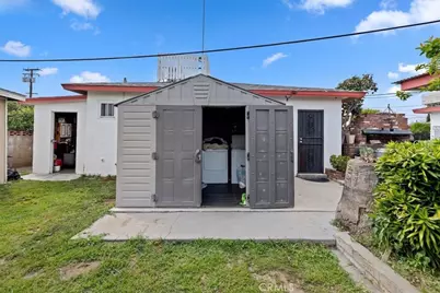 836 Woodlawn, Ontario, CA 91761 - Photo 32