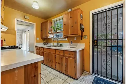 836 Woodlawn, Ontario, CA 91761 - Photo 14