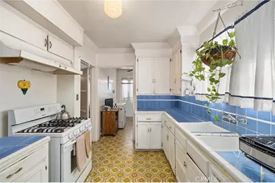 3122 W 77th, Los Angeles, CA 90043 - Photo 18