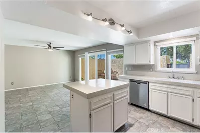 7088 Seville, Riverside, CA 92504 - Photo 26