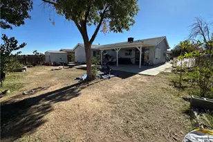 11013 Rome Beauty, California City, CA 93505 - Photo 2