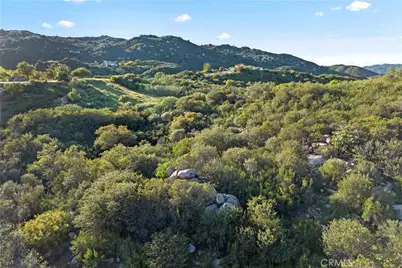 20 Calle Huerto, Murrieta, CA 92562 - Photo 12