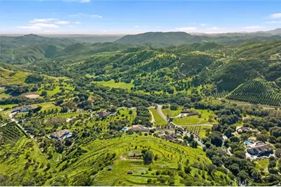 45090 Via Tornado, Temecula, CA 92590 - Photo 18