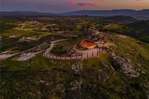 34135 Cameron, Sage, CA 92544 - Photo 2