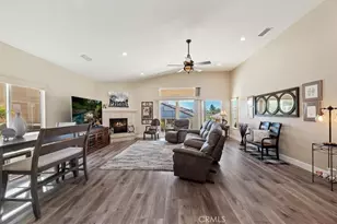 24193 Calle Artino, Murrieta, CA 92562 - Photo 10