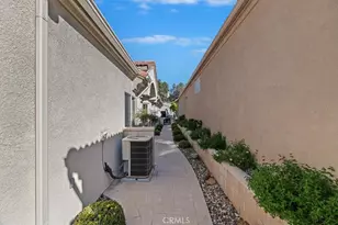 24193 Calle Artino, Murrieta, CA 92562 - Photo 38