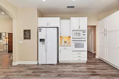 24193 Calle Artino, Murrieta, CA 92562 - Photo 20