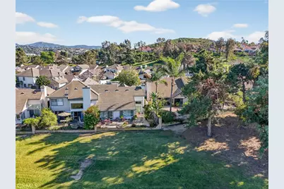 1786 Spyglass Circle, Vista, CA 92081 - Photo 40