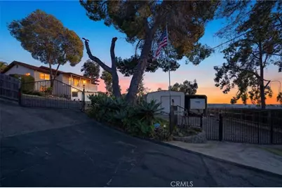 1528 York Drive, Vista, CA 92084 - Photo 2