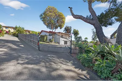 1528 York Drive, Vista, CA 92084 - Photo 8