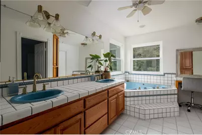 17835 Hayes Avenue, Lake Elsinore, CA 92530 - Photo 32