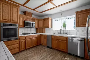 17835 Hayes Ave, Lake Elsinore, CA 92530 - Photo 22