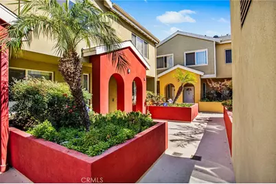 1500 Pine Avenue #10, Long Beach, CA 90813 - Photo 2