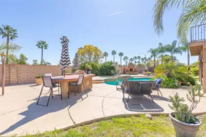 23744 Tatia, Murrieta, CA 92562 - Photo 28