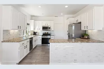 23744 Tatia, Murrieta, CA 92562 - Photo 12