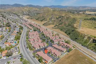 28102 Bobwhite, Saugus, CA 91350 - Photo 42