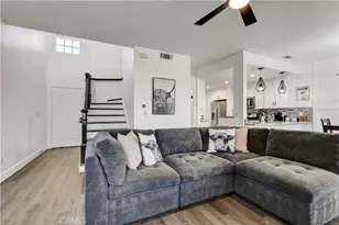 28102 Bobwhite, Saugus, CA 91350 - Photo 14