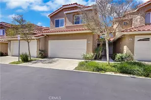 28102 Bobwhite, Saugus, CA 91350 - Photo 2