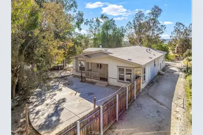 43870 Wilson Valley, Hemet, CA 92544 - Photo 2