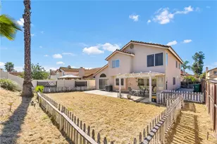 25300 Corte Sombrero, Murrieta, CA 92563 - Photo 34