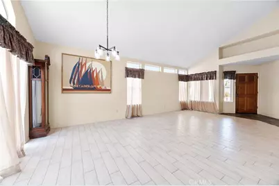 25300 Corte Sombrero, Murrieta, CA 92563 - Photo 6