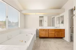 25300 Corte Sombrero, Murrieta, CA 92563 - Photo 26