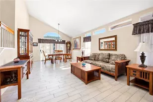 25300 Corte Sombrero, Murrieta, CA 92563 - Photo 4