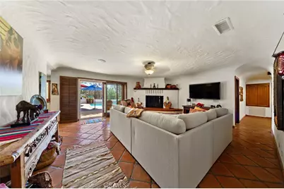 38200 De Portola, Temecula, CA 92592 - Photo 4