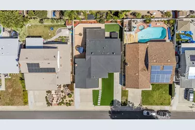 9325 Nalini Court, Santee, CA 92071 - Photo 38