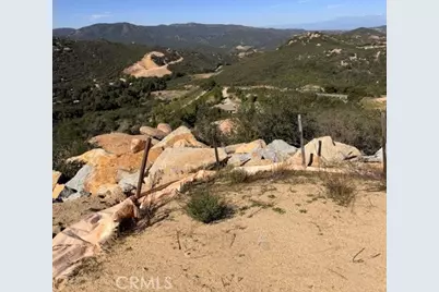 41591 Corte Vista Gusta, Murrieta, CA 92562 - Photo 6